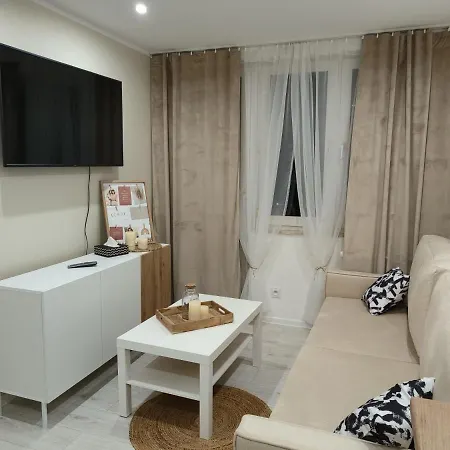 Mieszkanie W Centrum Tarnowa Apartment *